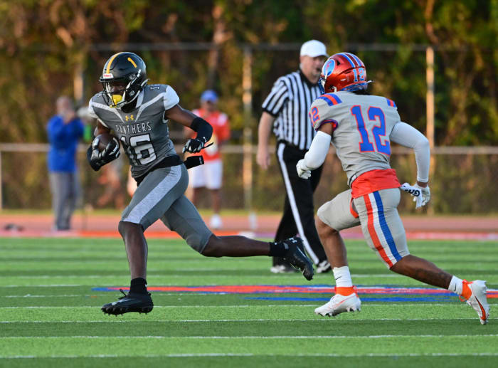 East St Louis St Frances Academy Illinois Maryland football 9-2-23 Tim Vizer 23601